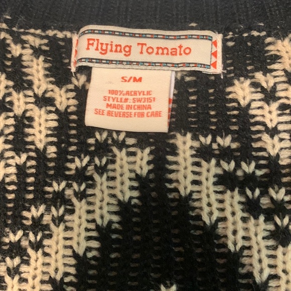 Flying Tomato Black and Cream Tribal Print Cardigan - Women’s Size Small - Picture 6 of 9